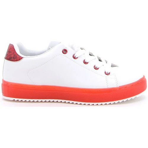 Cendriyon Baskets Blanc Chaussures Femme for Baskets mode Couleur Blanc 3 Cendriyon Baskets Blanc Chaussures Femme for Baskets mode Couleur Blanc