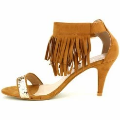 Cendriyon Sandales Caramel Chaussures Femme for Sandales et Nu-pieds Couleur Caramel 7 Cendriyon Sandales Caramel Chaussures Femme for Sandales et Nu-pieds Couleur Caramel -Cendriyon Soldes Boutique 5548193 500 C