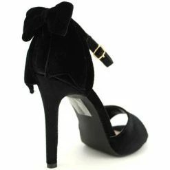 Cendriyon Sandales Noir Chaussures Femme for Sandales et Nu-pieds Couleur Noir -Cendriyon Soldes Boutique 5625361 500 B