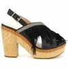 Cendriyon Sandales Noir Chaussures Femme for Sandales et Nu-pieds Couleur Noir -Cendriyon Soldes Boutique 5824917 500 A