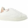Cendriyon Baskets Blanc Chaussures Femme for Baskets mode Couleur Blanc -Cendriyon Soldes Boutique Basket Cendriyon Baskets Blanc Chaussures Femme 16384287 350 A
