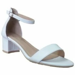 Cendriyon Sandales Blanc Chaussures Femme for Sandales et Nu-pieds Couleur Blanc